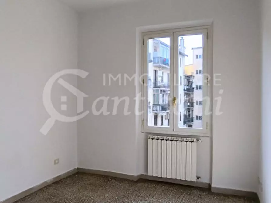 Immagine 11 di Appartamento in affitto  in Via Reginaldo Giuliani a Firenze