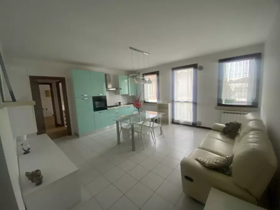 Immagine 2 di Appartamento in vendita  in via roma a Saonara