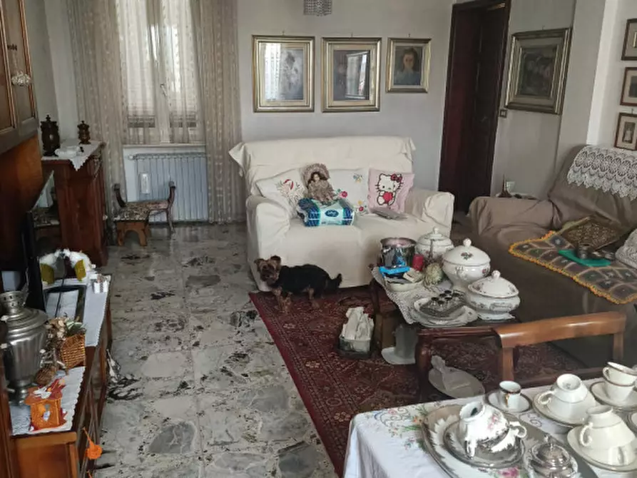 Immagine 10 di Casa bifamiliare in vendita  in Cantone Chiesa 98 a Casale Monferrato