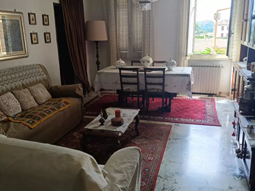 Immagine 11 di Casa bifamiliare in vendita  in Cantone Chiesa 98 a Casale Monferrato