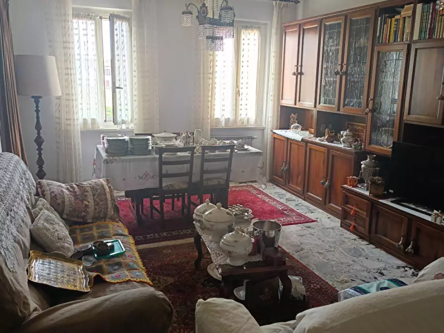 Immagine 13 di Casa bifamiliare in vendita  in Cantone Chiesa 98 a Casale Monferrato