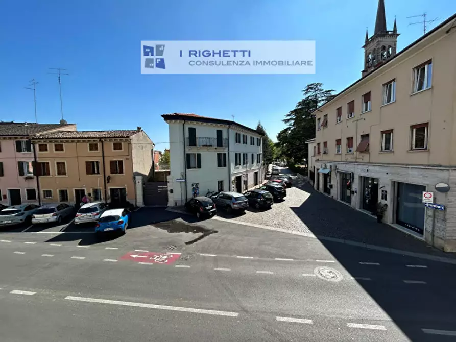 Immagine 17 di Appartamento in vendita  in Via Aeroporto Angelo Berardi a Verona