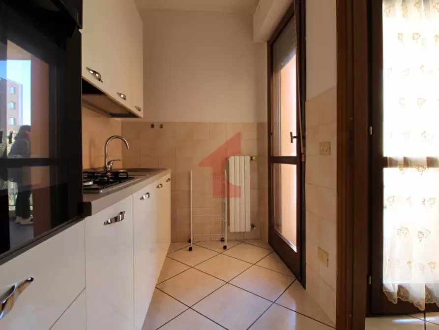 Immagine 3 di Appartamento in affitto  in stradello Lagdei 6 a Parma