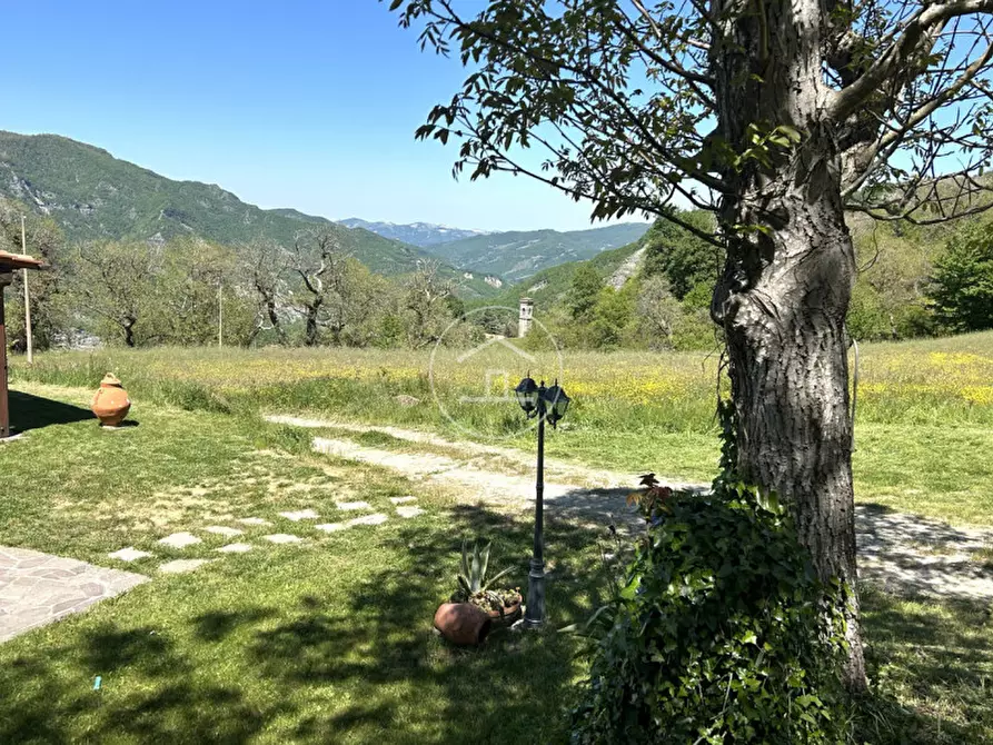 Immagine 2 di Villa in vendita  in Via Tirli Faggiola 2541 a Firenzuola