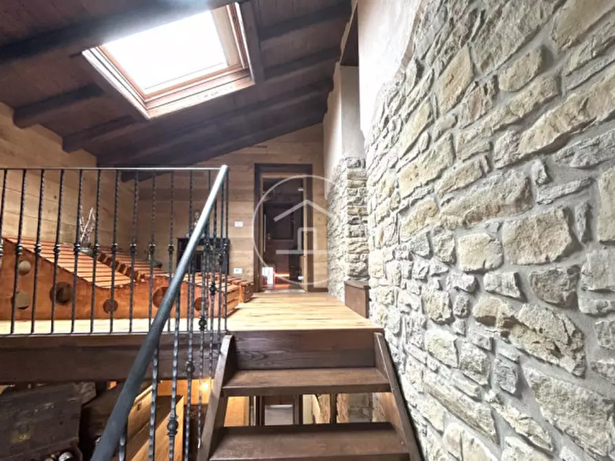 Immagine 39 di Villa in vendita  in Via Tirli Faggiola 2541 a Firenzuola