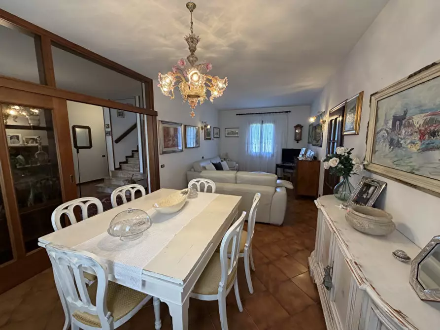 Immagine 8 di Casa bifamiliare in vendita  in Via Dese a Massanzago