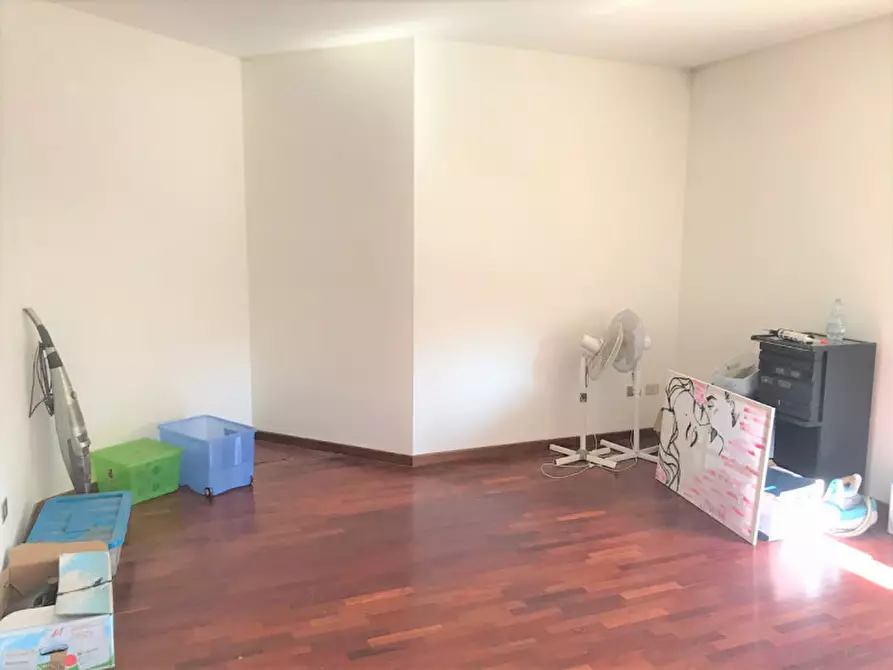 Immagine 2 di Appartamento in vendita  in Via Robert Schuman a Rubano