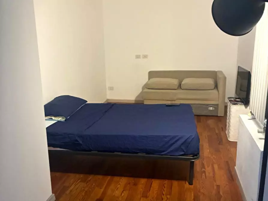 Immagine 3 di Camera in affitto  in Via Tucidide a Milano