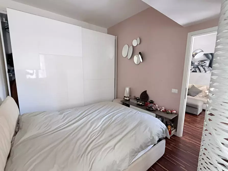 Immagine 8 di Appartamento in vendita  in Via Courmayeur a Roma