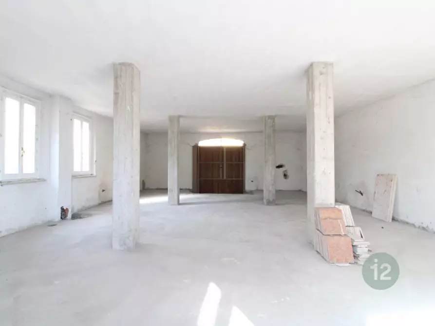 Immagine 7 di Appartamento in vendita  in VIALE CIRCONVALLAZIONE,96 a Mirandola