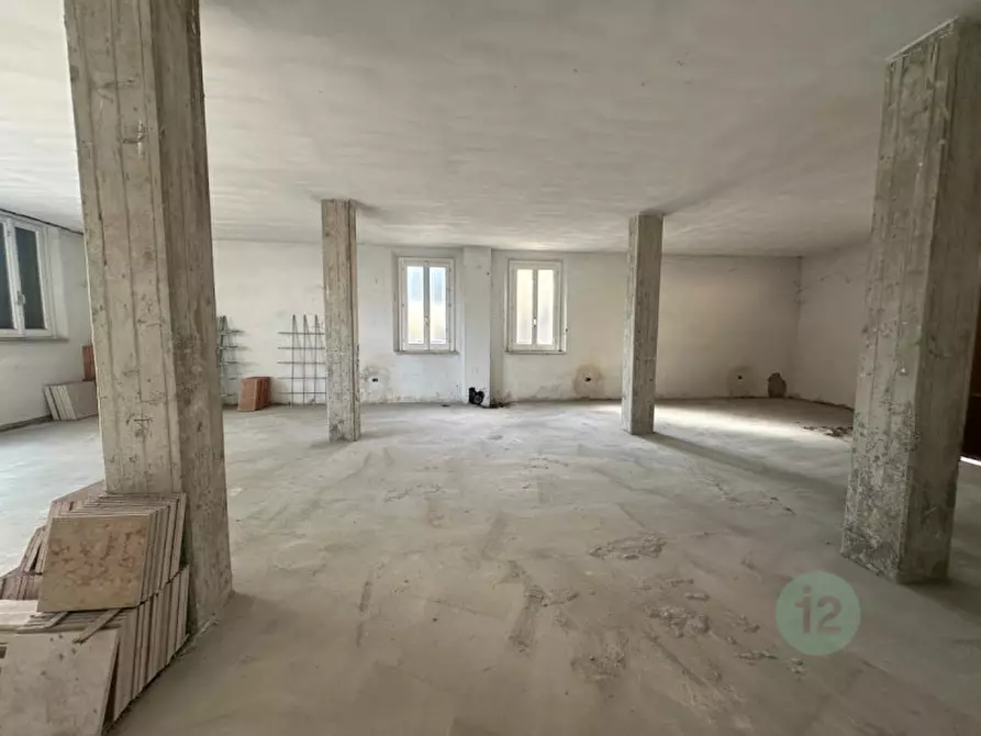 Immagine 15 di Appartamento in vendita  in VIALE CIRCONVALLAZIONE,96 a Mirandola