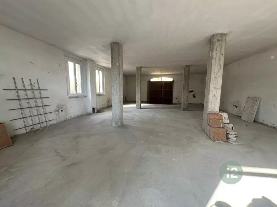 Immagine 17 di Appartamento in vendita  in VIALE CIRCONVALLAZIONE,96 a Mirandola