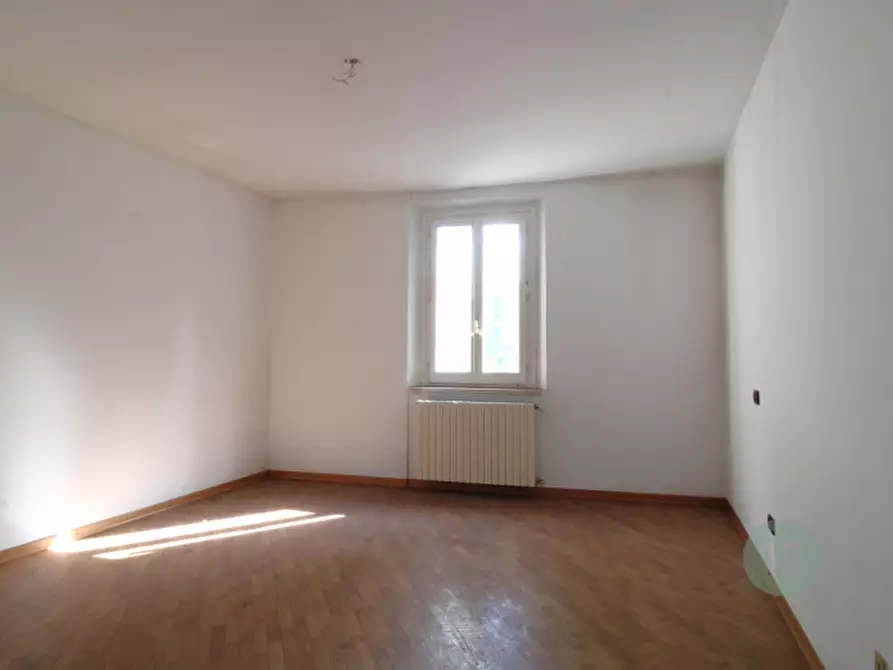 Immagine 25 di Appartamento in vendita  in Viale Circonvallazione, 94 a Mirandola