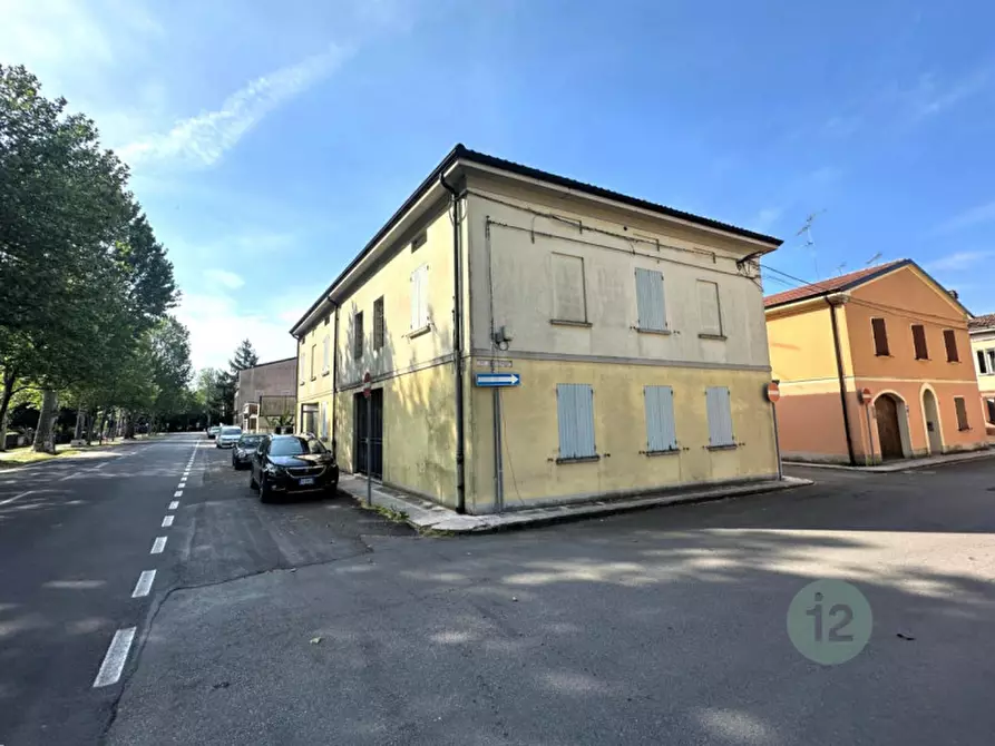 Immagine 1 di Appartamento in vendita  in Viale Circonvallazione Est a Mirandola