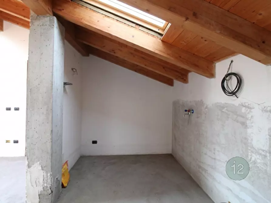 Immagine 22 di Appartamento in vendita  in Viale Circonvallazione Est a Mirandola