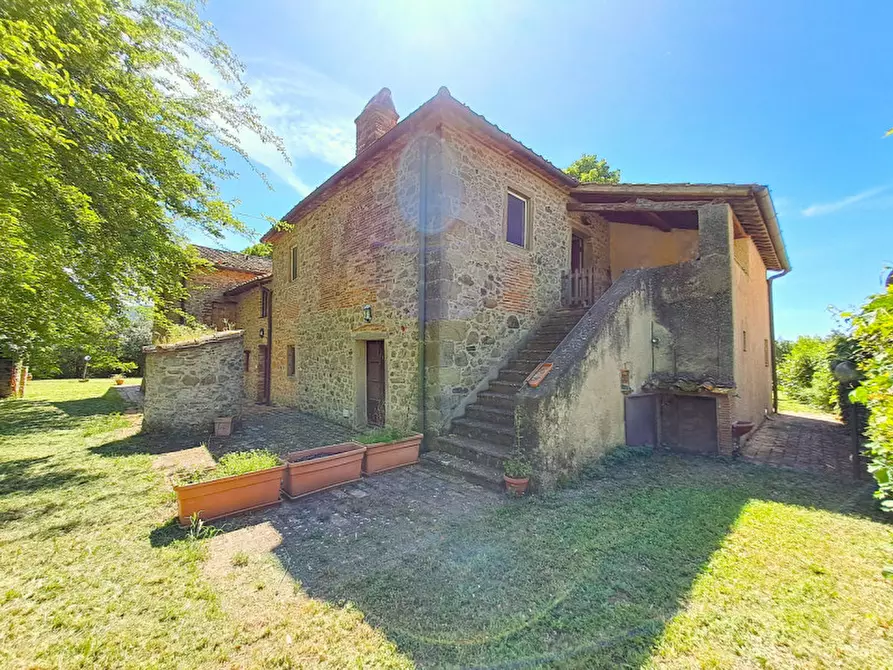 Immagine 3 di Appartamento in vendita  a Passignano Sul Trasimeno