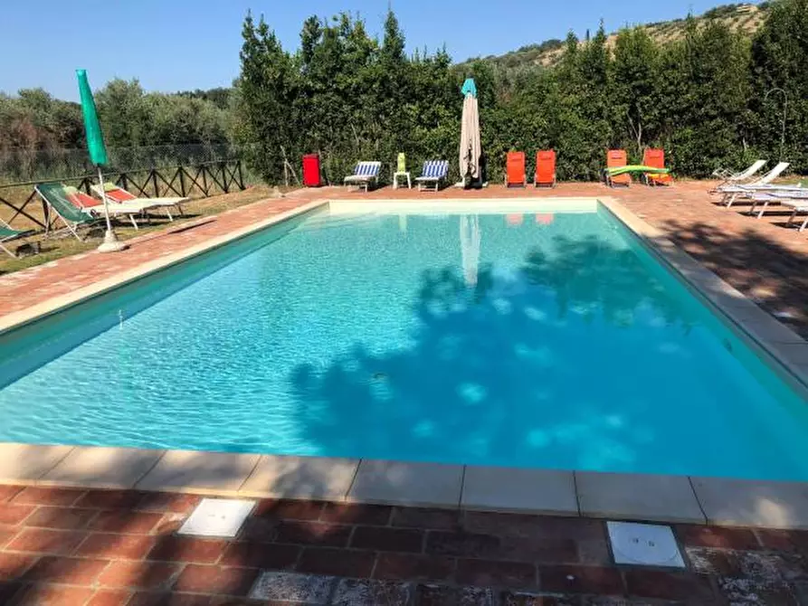 Immagine 7 di Appartamento in vendita  a Passignano Sul Trasimeno
