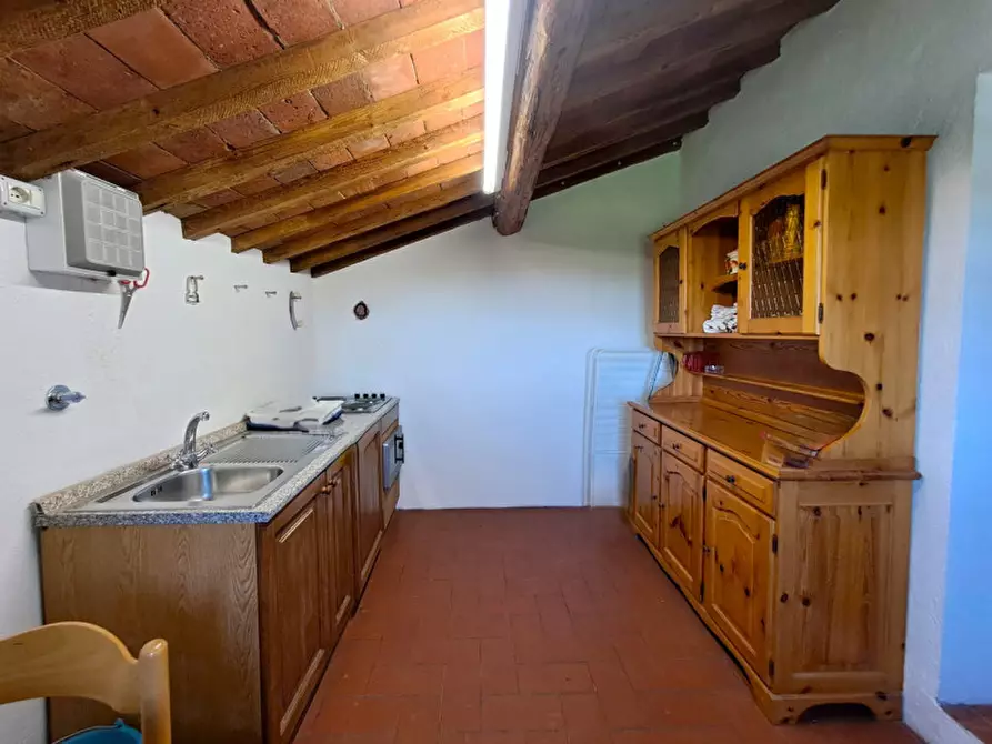 Immagine 14 di Appartamento in vendita  a Passignano Sul Trasimeno