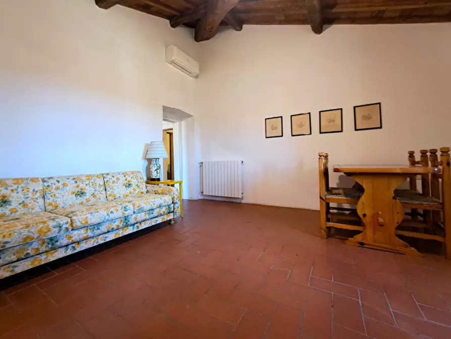 Immagine 17 di Appartamento in vendita  a Passignano Sul Trasimeno