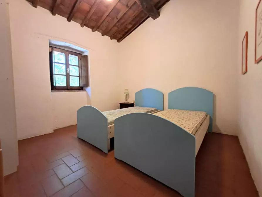 Immagine 22 di Appartamento in vendita  a Passignano Sul Trasimeno