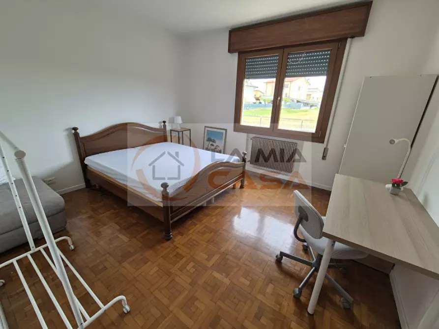 Immagine 6 di Camera in affitto  in Via II Giugno 26 a Legnaro