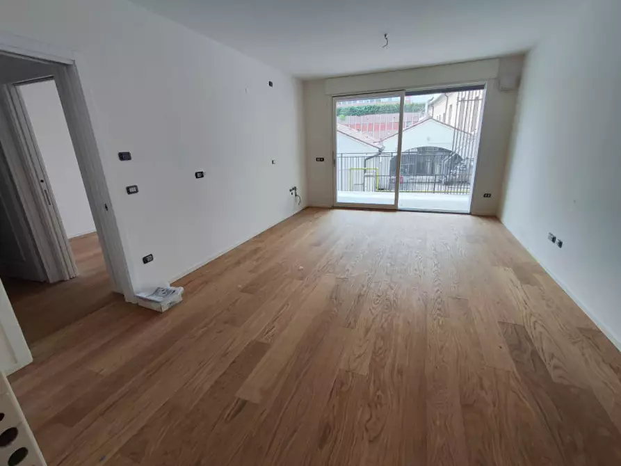 Immagine 6 di Appartamento in vendita  a Padova