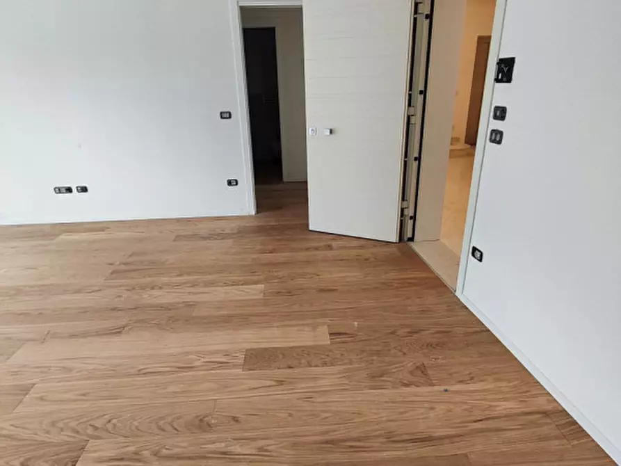 Immagine 9 di Appartamento in vendita  a Padova