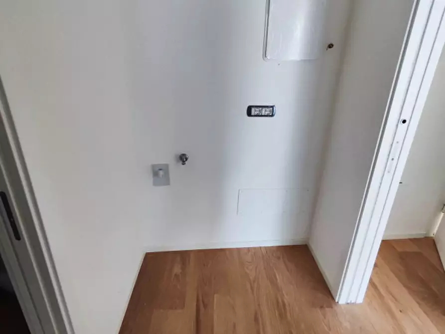 Immagine 10 di Appartamento in vendita  a Padova