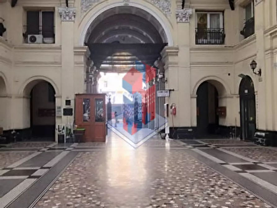 Immagine 12 di Ufficio in vendita  in PIAZZA NICOLA AMORE - VENDESI UFFICIO a Napoli