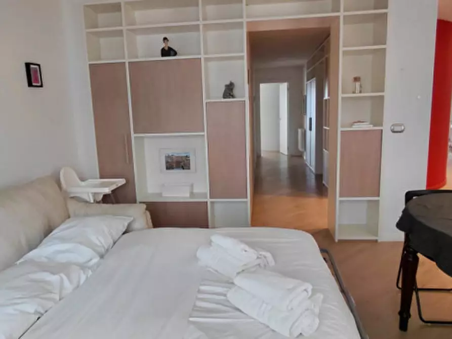 Immagine 36 di Appartamento in affitto  in Via Onofrio Fragnito, 62 a Napoli
