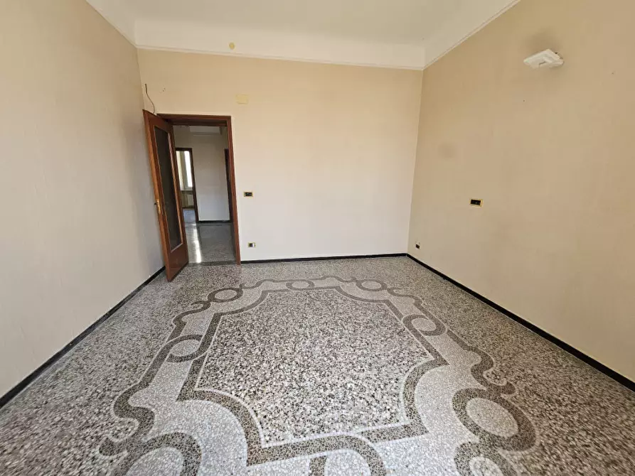 Immagine 5 di Appartamento in vendita  in Via Barrili a Savona