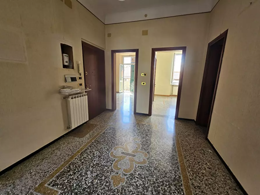 Immagine 6 di Appartamento in vendita  in Via Barrili a Savona