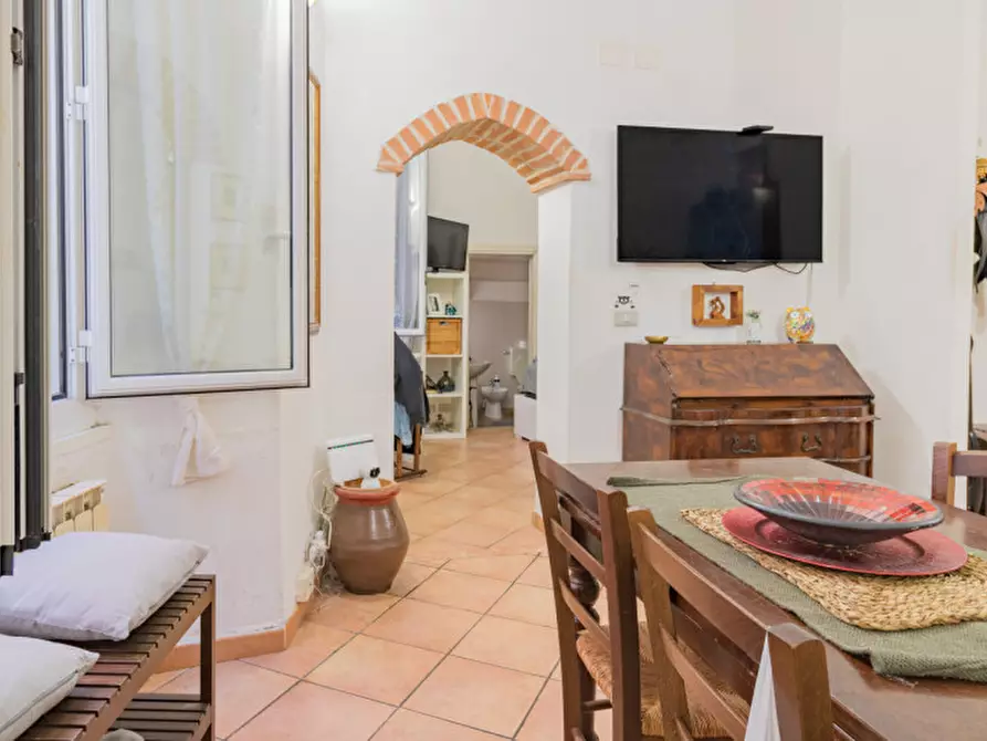 Immagine 3 di Appartamento in vendita  in Via Spinola 3 a Savona