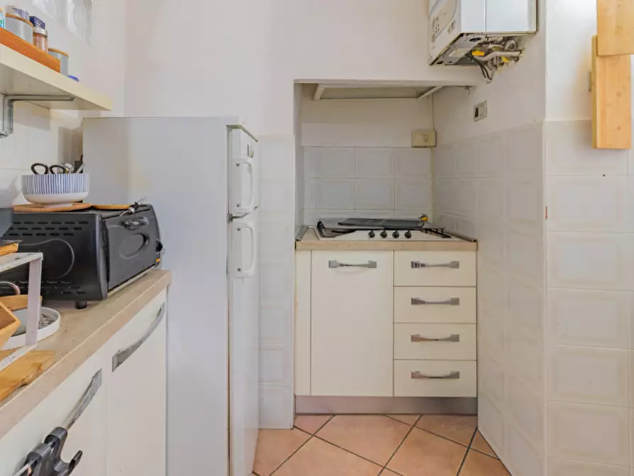 Immagine 9 di Appartamento in vendita  in Via Spinola 3 a Savona