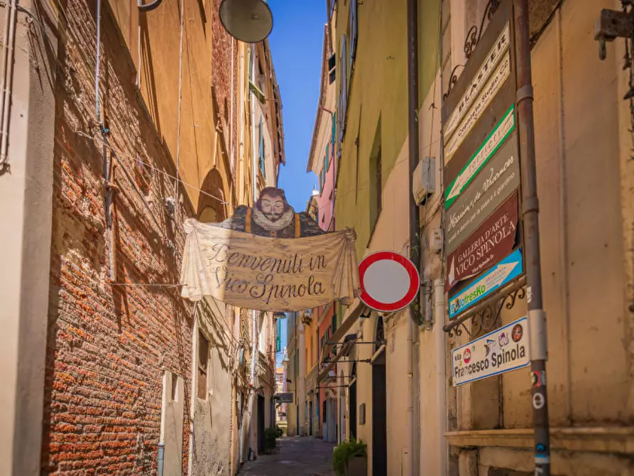 Immagine 20 di Appartamento in vendita  in Via Spinola 3 a Savona