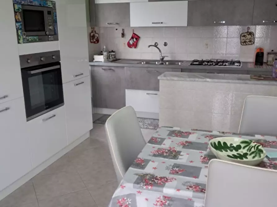 Immagine 4 di Casa indipendente in vendita  in Strada Comunale Monte Mauro, 110 a Apollosa