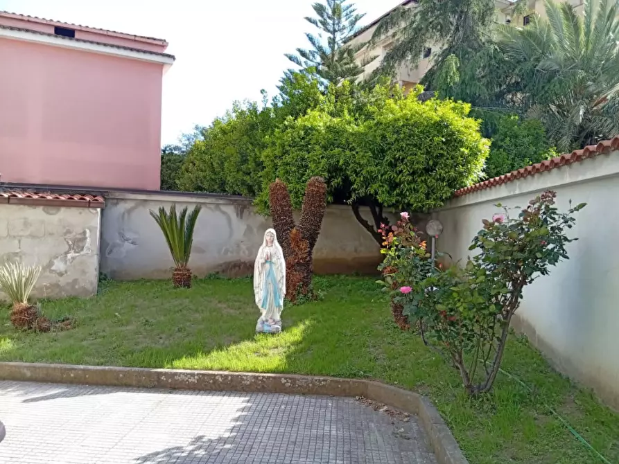 Immagine 4 di Villa in vendita  in Via Scugnizzo, 7 a Aversa