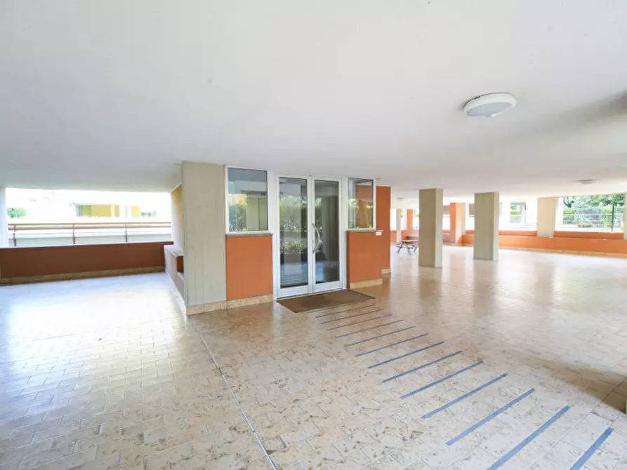 Immagine 35 di Appartamento in vendita  in Via Marzabotto 8 a Seregno