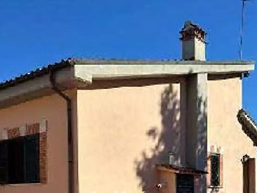 Immagine 4 di Villa in vendita  in Via Picciano, 48, int 5, 00132 Roma RM, Italia a Roma