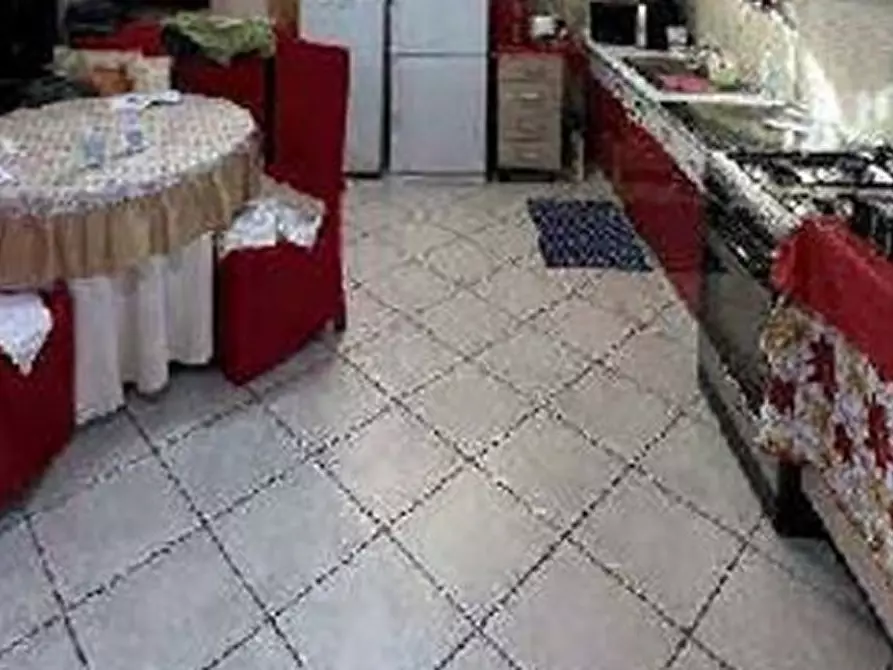 Immagine 6 di Villa in vendita  in Via Picciano, 48, int 5, 00132 Roma RM, Italia a Roma