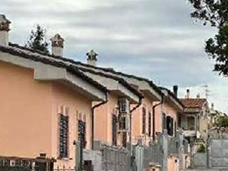 Immagine 7 di Villa in vendita  in Via Picciano, 48, int 5, 00132 Roma RM, Italia a Roma