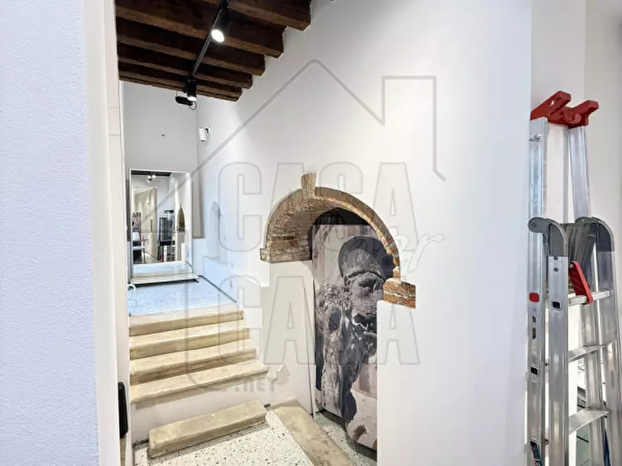 Immagine 10 di Negozio in vendita  in Via Roma a Monselice