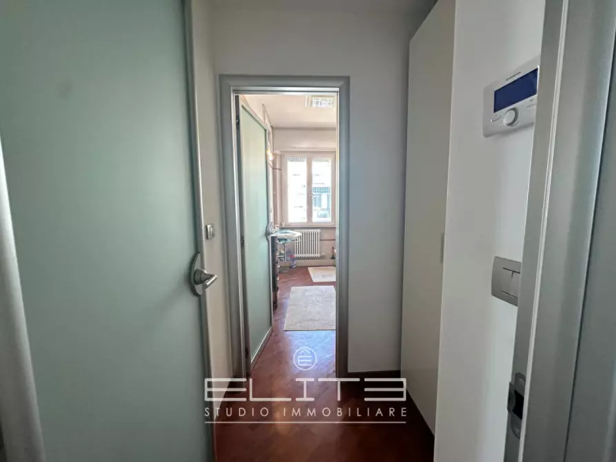 Immagine 13 di Appartamento in vendita  in Via Mario Torresi a Ancona