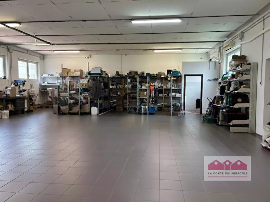 Immagine 36 di Casa indipendente in vendita  in Viale Sant'Agostino a Vicenza