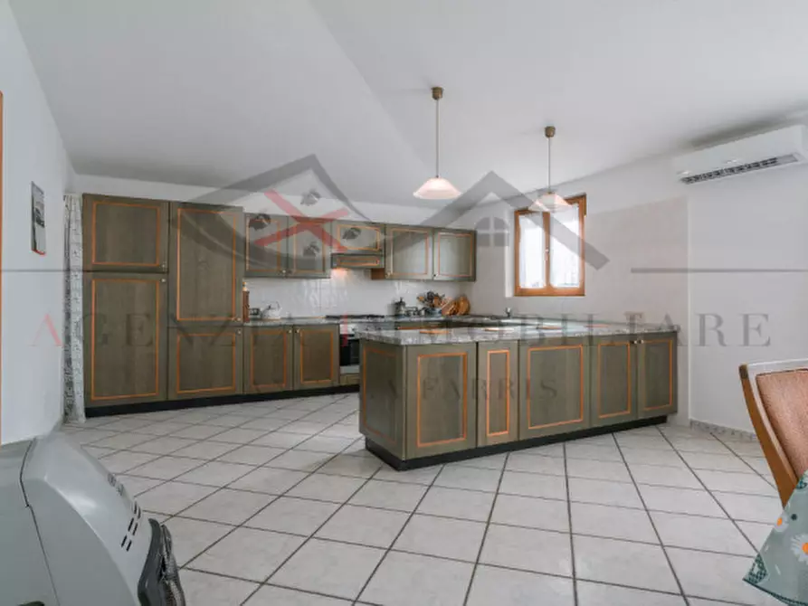 Immagine 29 di Casa indipendente in vendita  in oddoene a Dorgali
