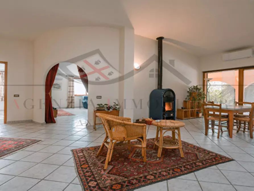 Immagine 35 di Casa indipendente in vendita  in oddoene a Dorgali