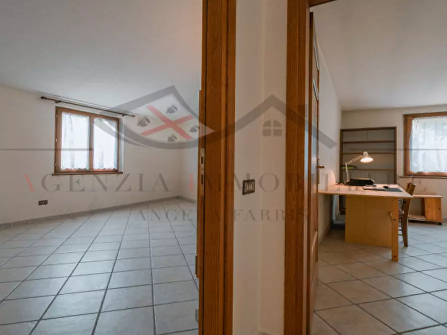 Immagine 40 di Casa indipendente in vendita  in oddoene a Dorgali