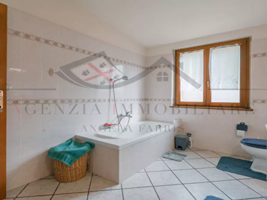Immagine 81 di Casa indipendente in vendita  in oddoene a Dorgali