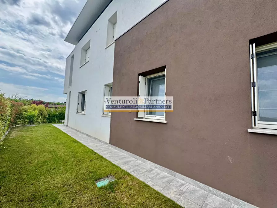 Immagine 6 di Appartamento in vendita  in Via dei prati a Polpenazze Del Garda