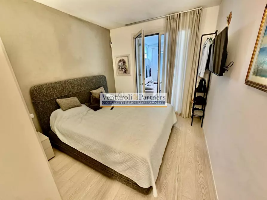 Immagine 11 di Appartamento in vendita  in Via dei prati a Polpenazze Del Garda